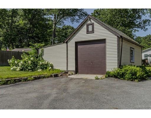 27 Rhodes Street Billerica, MA 01821 - Photo 4 of 30 Gallery Image 4
