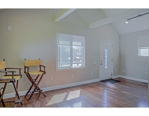 27 Rhodes Street Billerica, MA 01821 - Photo 5 of 30 Gallery Image 5