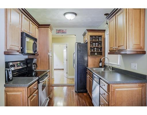 27 Rhodes Street Billerica, MA 01821 - Photo 9 of 30 Gallery Image 9