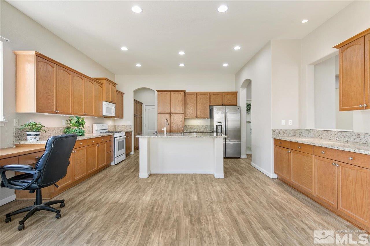 1325 Rouge River Road Fernley, NV 89408 - Photo 15 of 38 Photo 15
