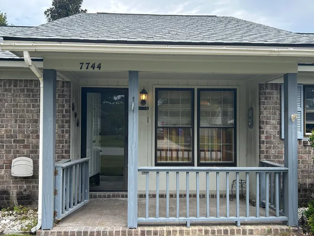 $2,200 | 7744 Rosin Drive, North Charleston, SC 29418