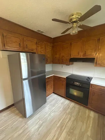 $2,200 | 7744 Rosin Drive, North Charleston, SC 29418