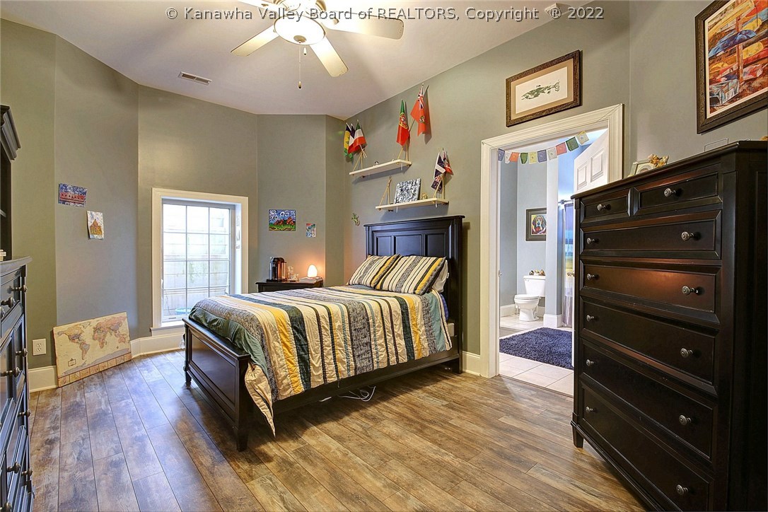301 Crimson Pointe Drive Winfield, WV 25213 - Photo 20 of 30 Gallery Image 20