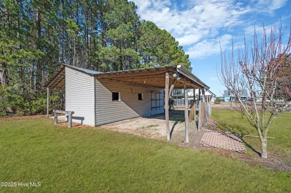 $599,000 | 79 Ridgecrest Drive, Chocowinity, NC 27817