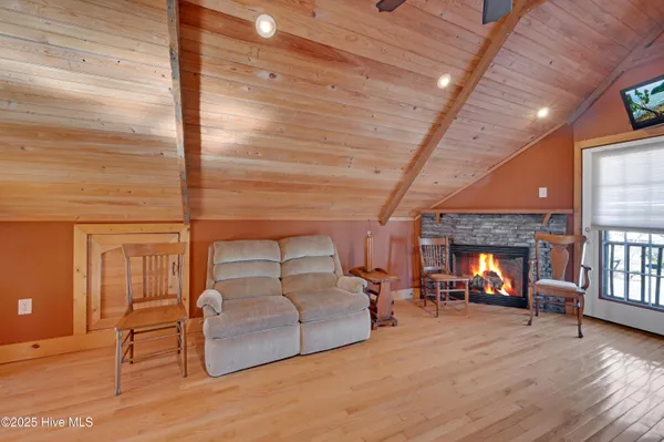 $599,000 | 79 Ridgecrest Drive, Chocowinity, NC 27817