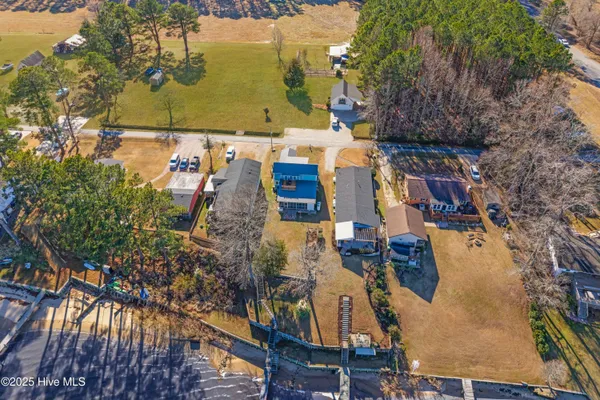 $599,000 | 79 Ridgecrest Drive, Chocowinity, NC 27817