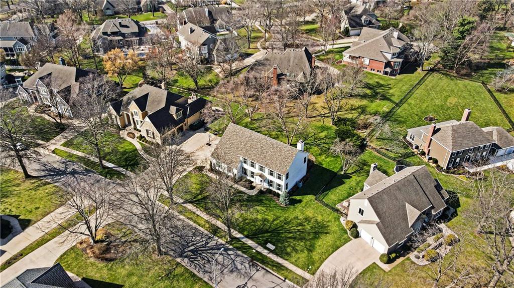 12420 Sagamore Road Leawood, KS 66209 - Photo 15 of 17