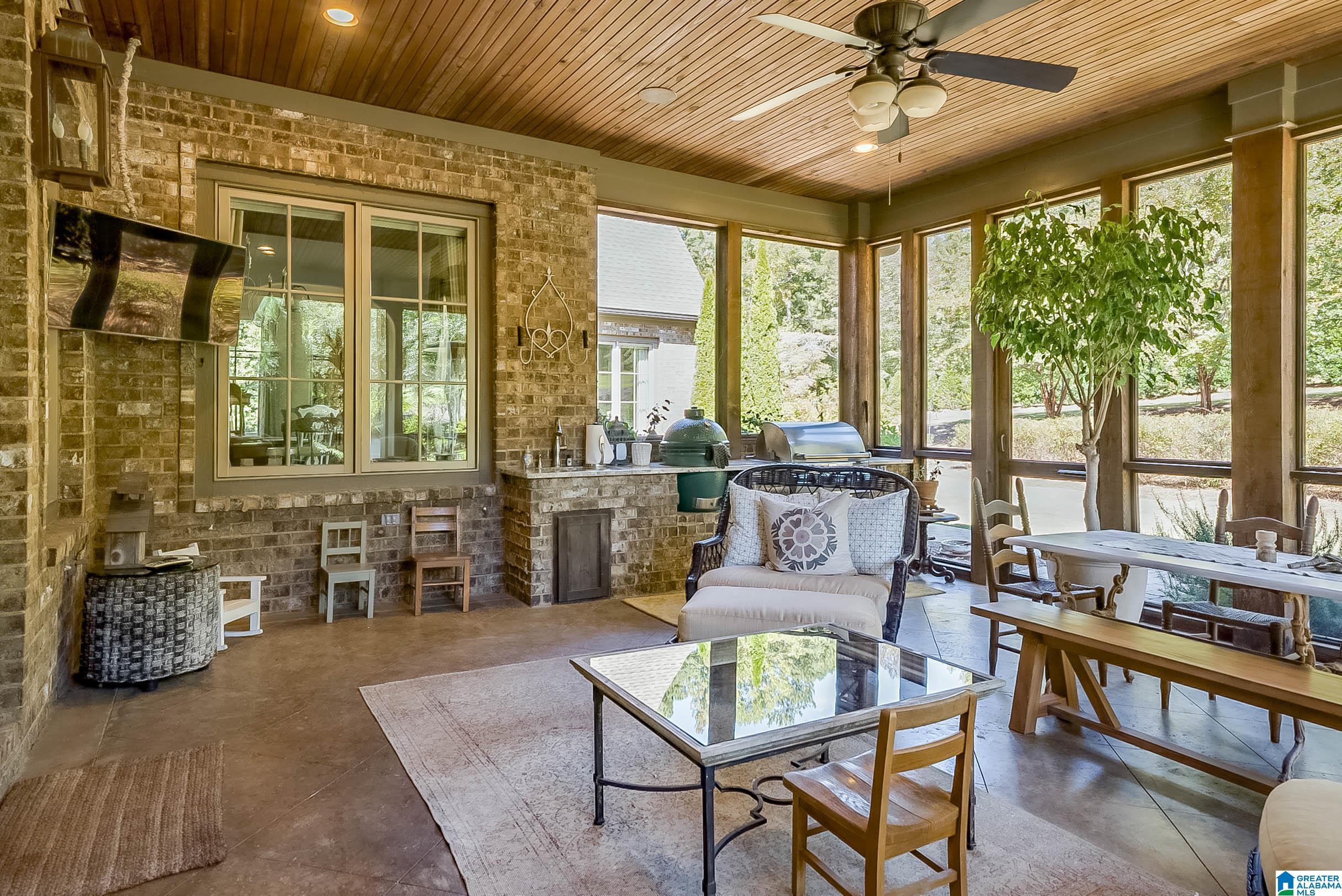 327 Forest Lane Leeds, AL 35094 - Photo 26 of 37