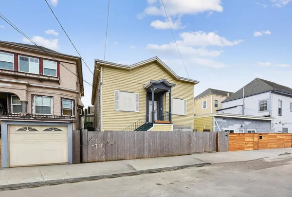$534,900 | 881 21st Street, Oakland, CA 94607