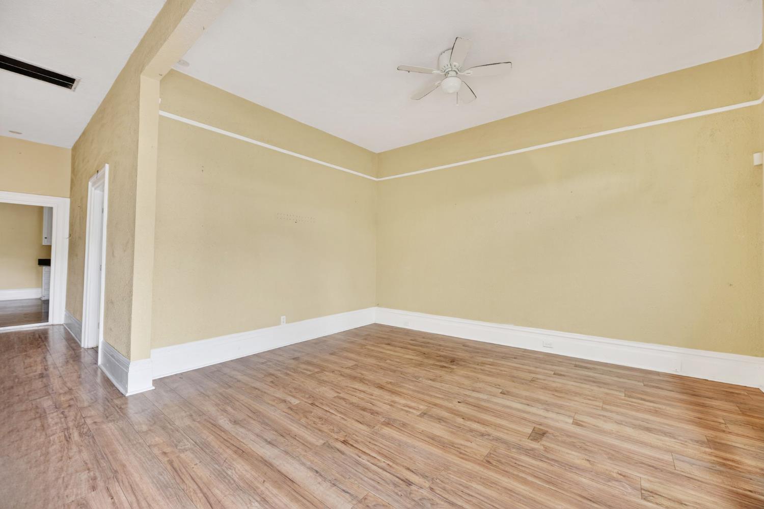 881 21st Street Oakland, CA 94607 - Photo 29 of 37