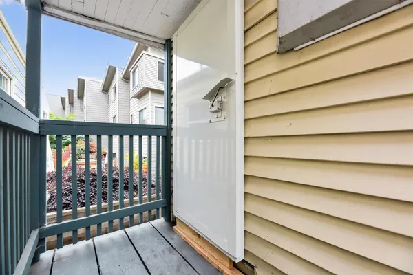 $534,900 | 881 21st Street, Oakland, CA 94607