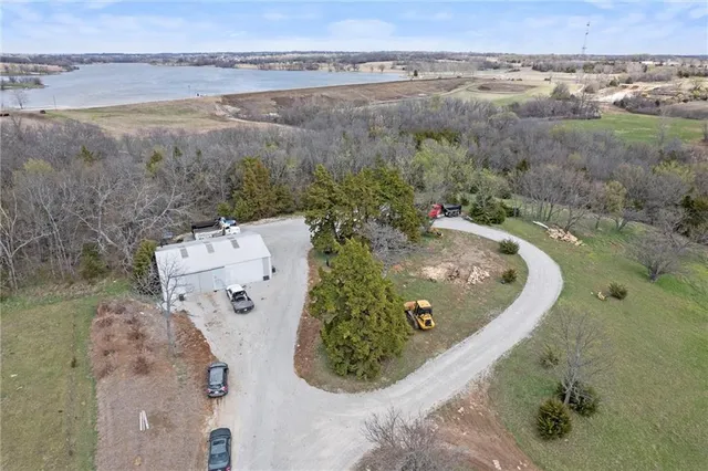 $549,900 | Southwest 303rd Street, Paola, KS 66071