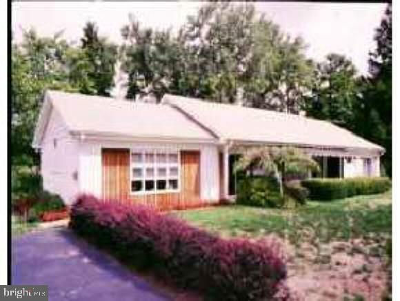 101 Flag Point Road Toms River, NJ 08753 - Photo 1 of 1