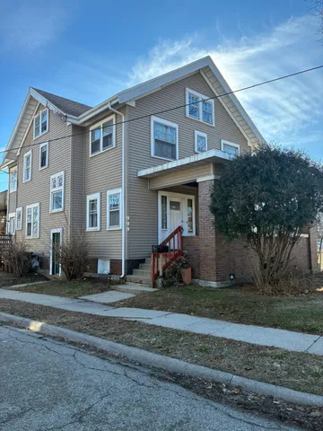 $244,900 | 999 North Main Street, Rockford, IL 61103