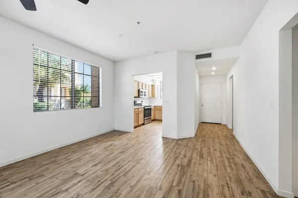 $2,400 | 11515 North 91st Street, Unit 152, Scottsdale, AZ 85260