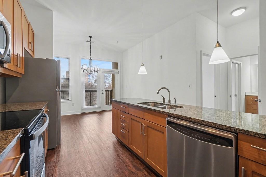 425 Chapel Street Southwest, Unit 1211 Atlanta, GA 30313 - Photo 8 of 28