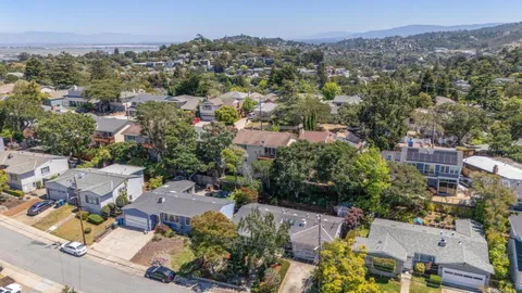 $1,795,000 | 321 La Casa Avenue, San Mateo, CA 94403