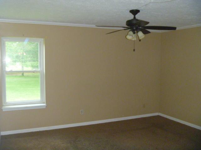 4038 West Fairview Road Greenwood, IN 46142 - Photo 12 of 17