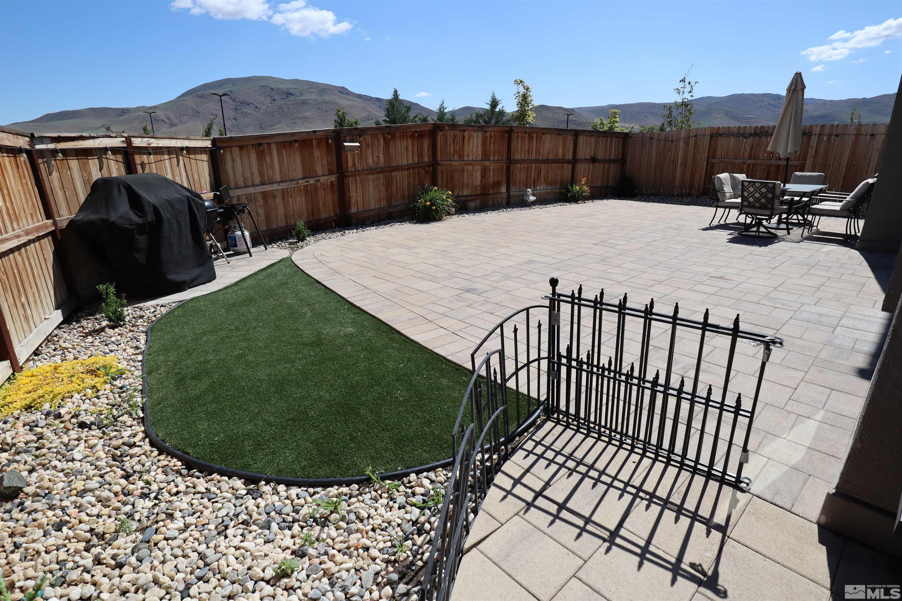 2001 Harmony Valley Way Reno, NV 89521 - Photo 22 of 27 Photo 22