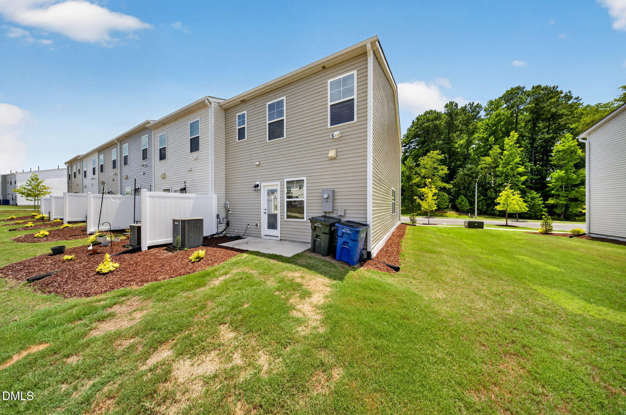 4943 Microcline Trail Raleigh, NC 27610 - Photo 19 of 25 32-web-or-mls-4943 Microcline Trail - 32
