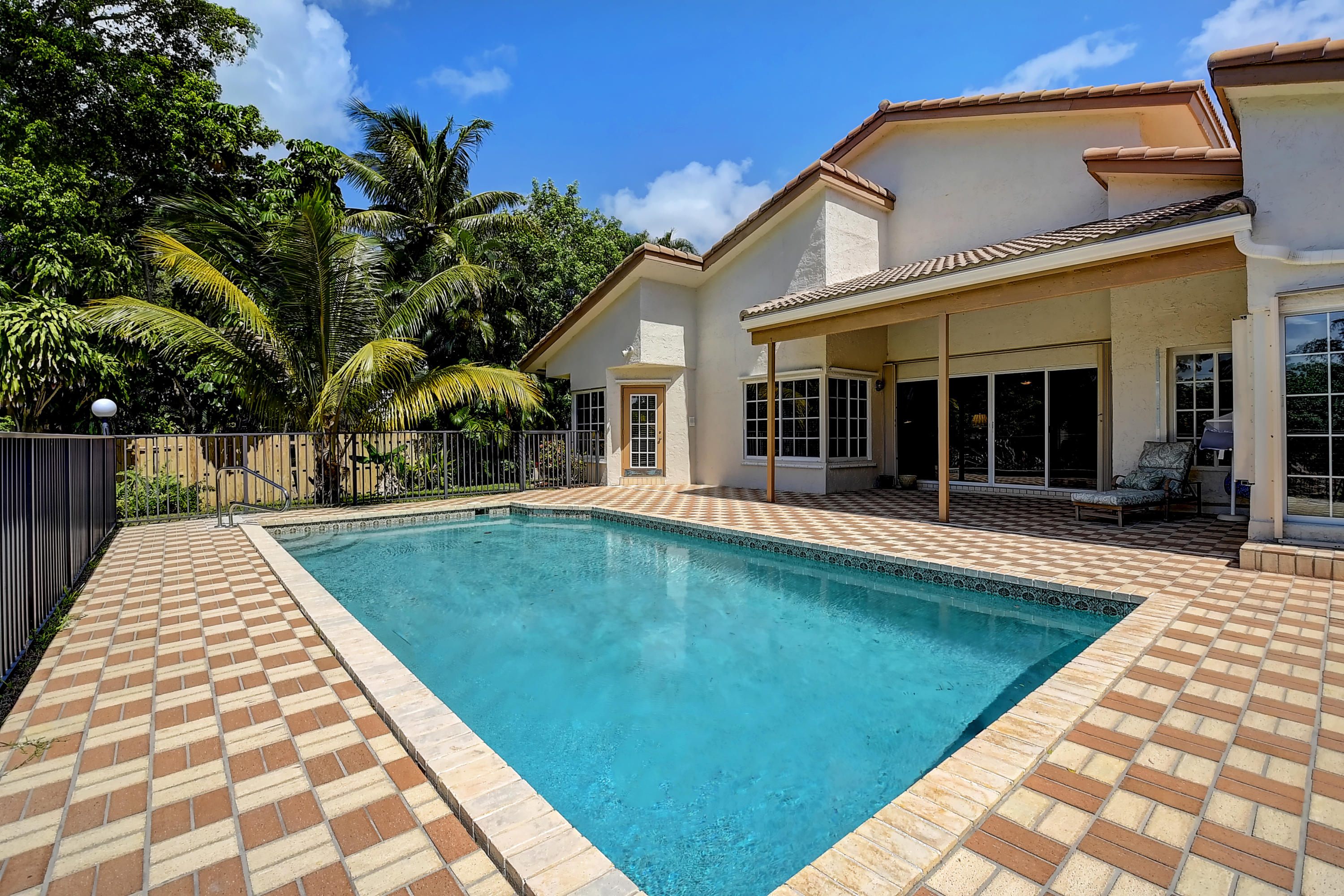 2662 Northwest 41st Street Boca Raton, FL 33434 - Photo 29 of 43 POOL