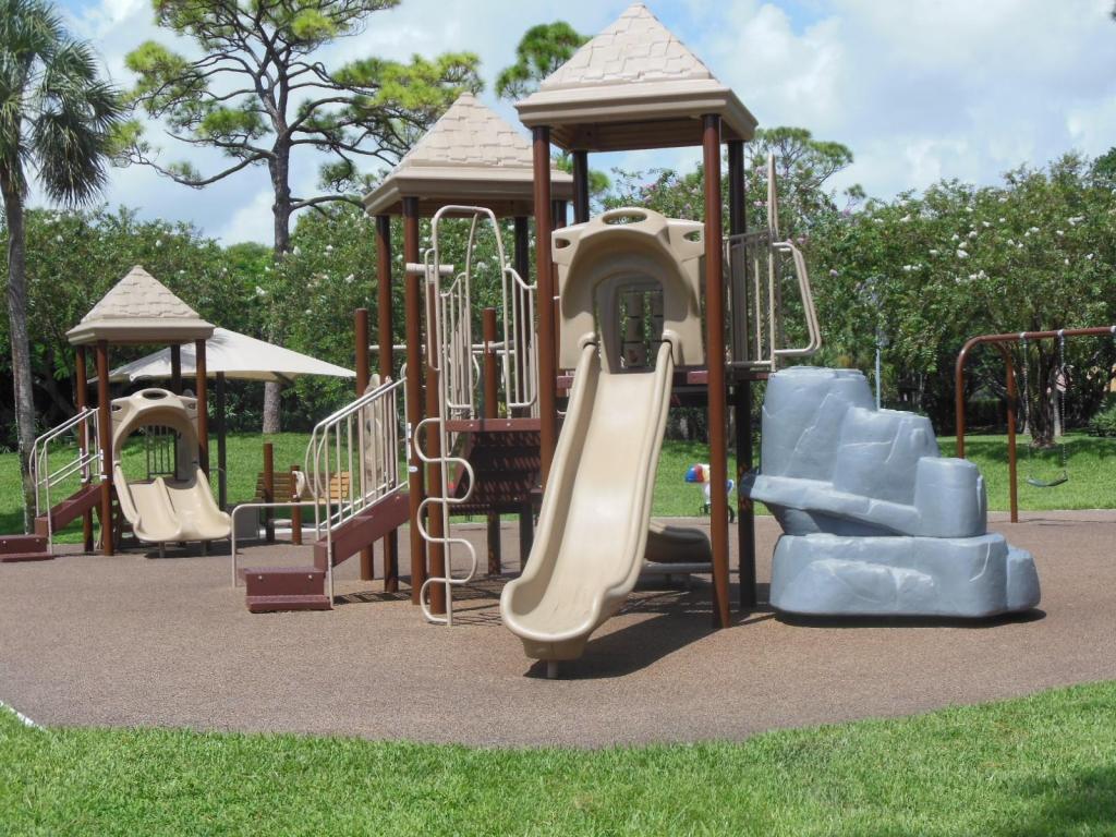 2662 Northwest 41st Street Boca Raton, FL 33434 - Photo 41 of 43 PLAYGROUND AT BOCA TIERRA PARK