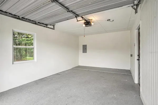 $559,900 | 14050 Blackjack Road, Dover, FL 33527