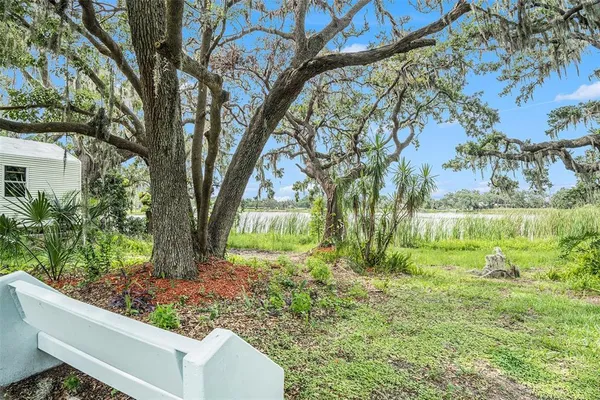 $559,900 | 14050 Blackjack Road, Dover, FL 33527