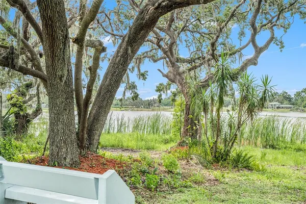 $559,900 | 14050 Blackjack Road, Dover, FL 33527