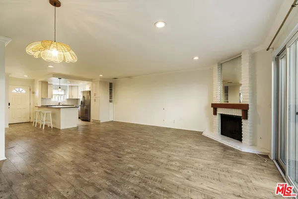 $4,950 | 1837 11th Street, Unit 3, Santa Monica, CA 90404