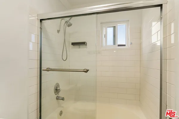 $4,950 | 1837 11th Street, Unit 3, Santa Monica, CA 90404