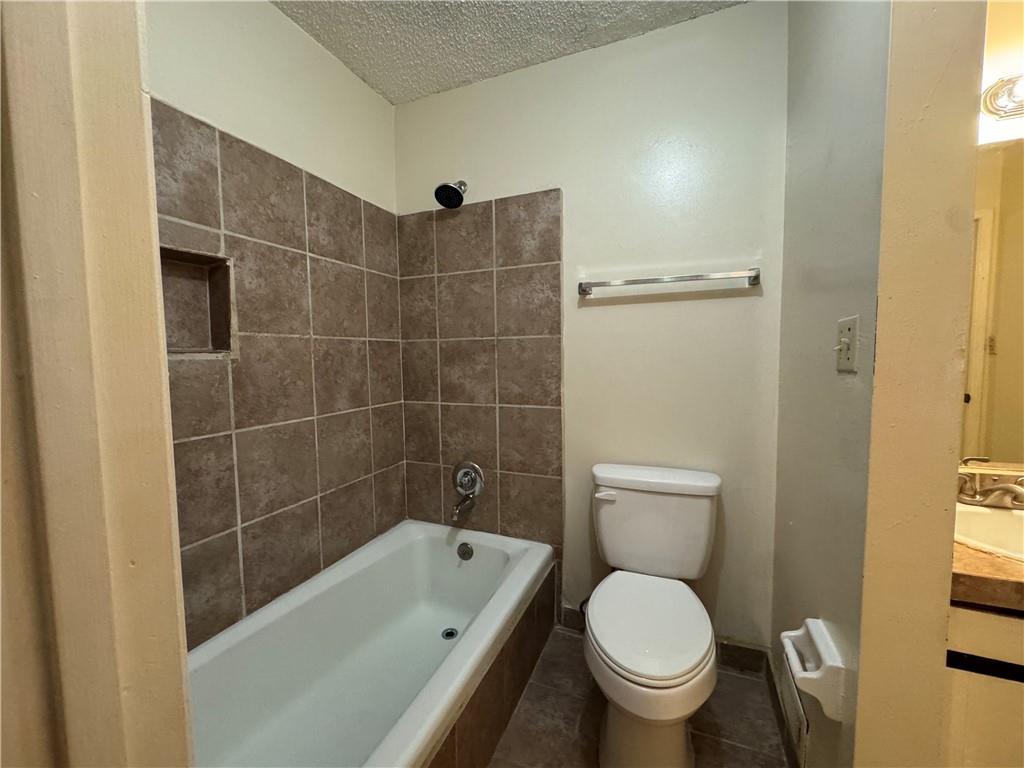 5140 Highpoint Road Union City, GA 30291 - Photo 8 of 13