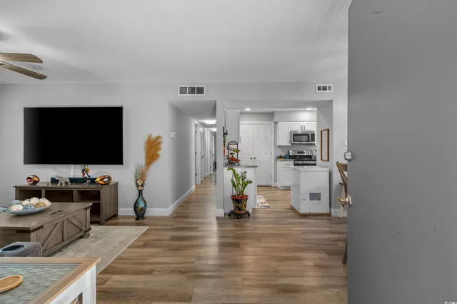 $219,000 | 10301 North Kings Highway, Unit 81, Myrtle Beach, SC 29572