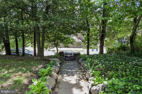 $950,000 | 135 West Mount Pleasant Avenue, Philadelphia, PA 19119