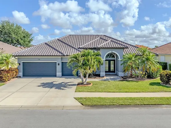 $599,999 | 715 Thistle Lake Drive, Venice, FL 34293