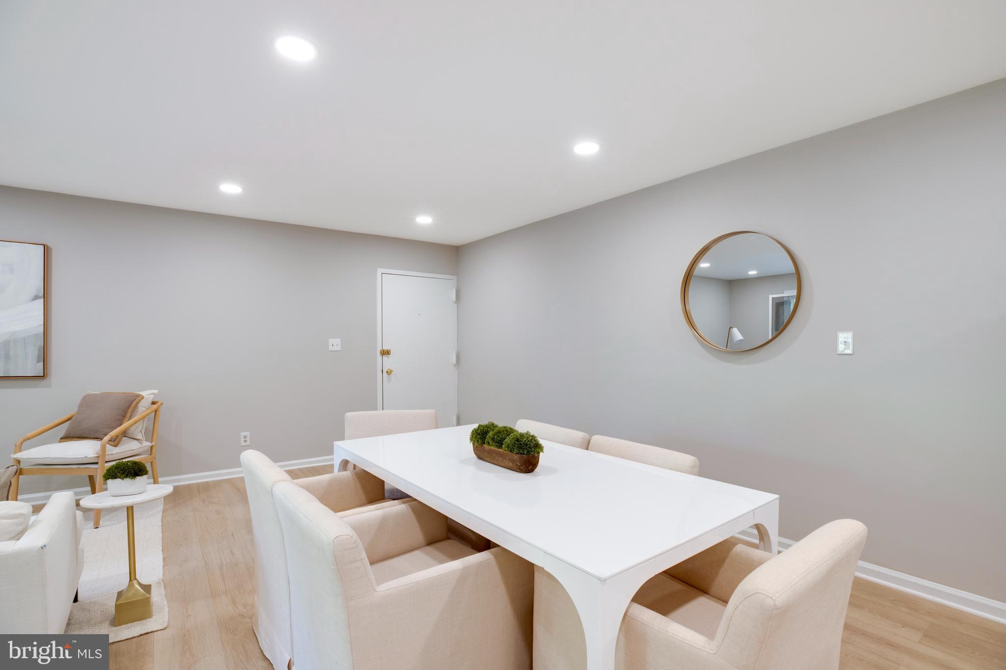 5901 Kingsford Road, Unit 440 Springfield, VA 22152 - Photo 6 of 27 Gallery Image 6
