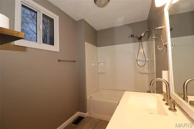 $124,900 | 302 Olive Street, Edwardsville, IL 62025