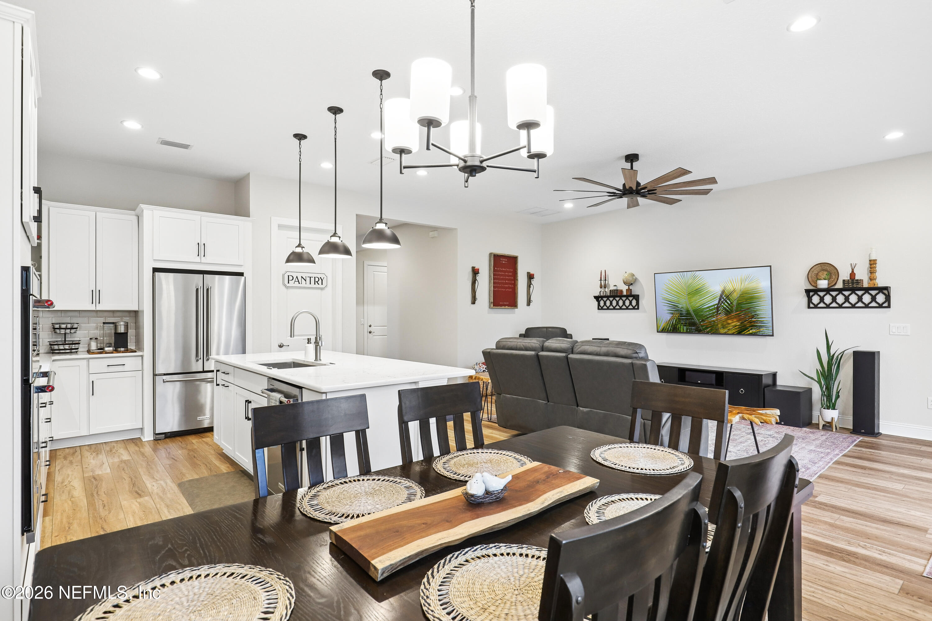 32 Vly Fls Way St. Johns, FL 32259 - Photo 11 of 42 Dining Kitchen Living Room
