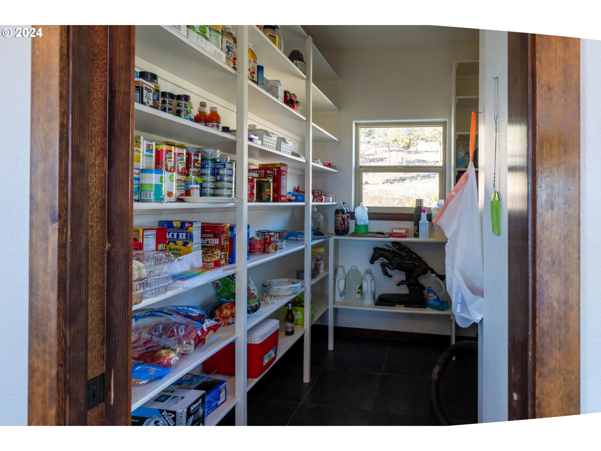 31367 Clarks Creek Road Mount Vernon, OR 97865 - Photo 11 of 48