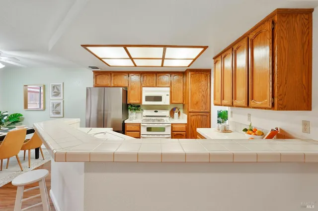 $645,000 | 369 Clarescastle Way, Vacaville, CA 95688