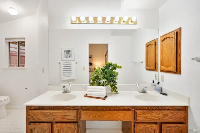 $645,000 | 369 Clarescastle Way, Vacaville, CA 95688