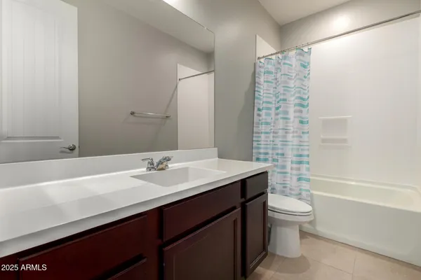 $529,000 | 2548 South Betty Street, Gilbert, AZ 85295