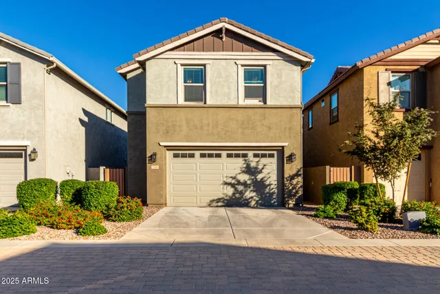 $545,000 | 2548 South Betty Street, Gilbert, AZ 85295