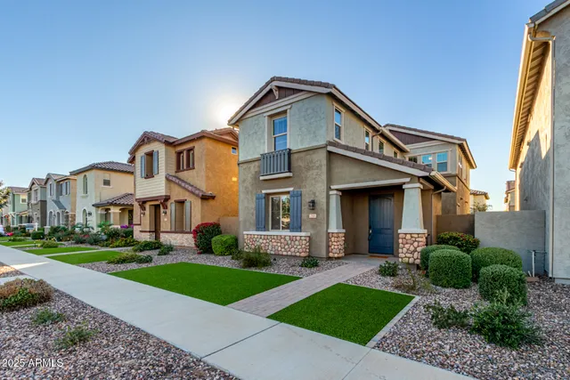 $545,000 | 2548 South Betty Street, Gilbert, AZ 85295