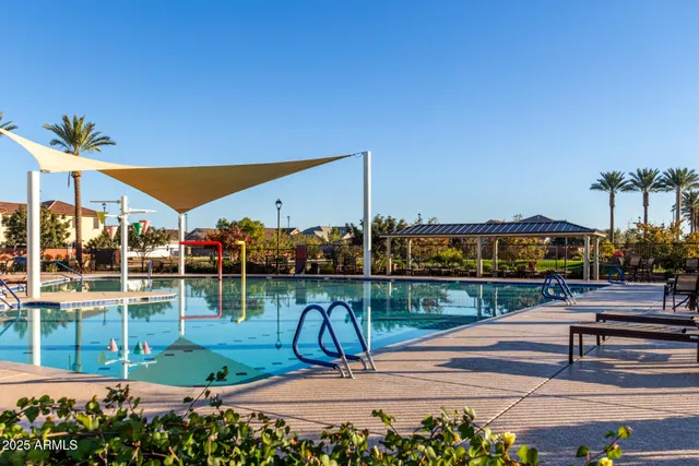 $530,000 | 2548 South Betty Street, Gilbert, AZ 85295