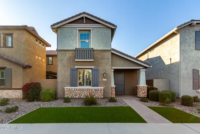 $545,000 | 2548 South Betty Street, Gilbert, AZ 85295
