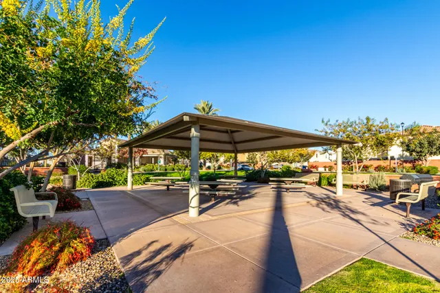 $530,000 | 2548 South Betty Street, Gilbert, AZ 85295