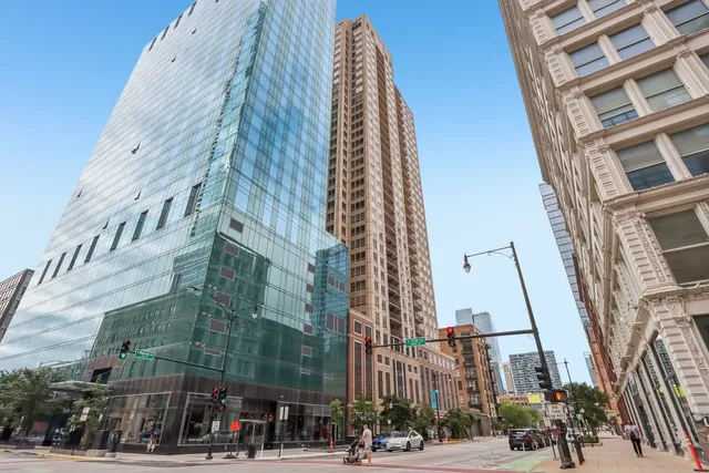 $419,999 | 1111 South Wabash Avenue, Unit 2601, Chicago, IL 60605