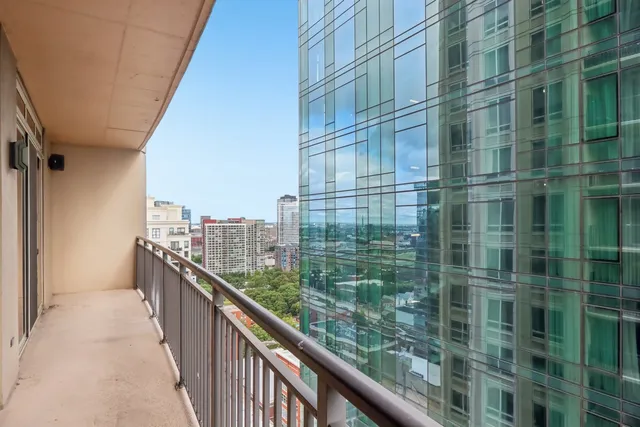 $419,999 | 1111 South Wabash Avenue, Unit 2601, Chicago, IL 60605