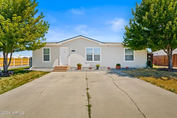$299,000 | 2113 South 61st Avenue, Yakima, WA 98903